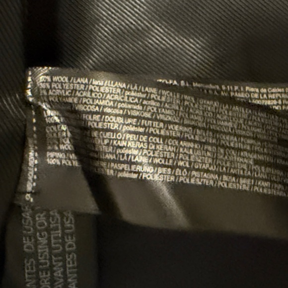 Elegant Black Women's Coat from MANGO - Picture 16 of 16